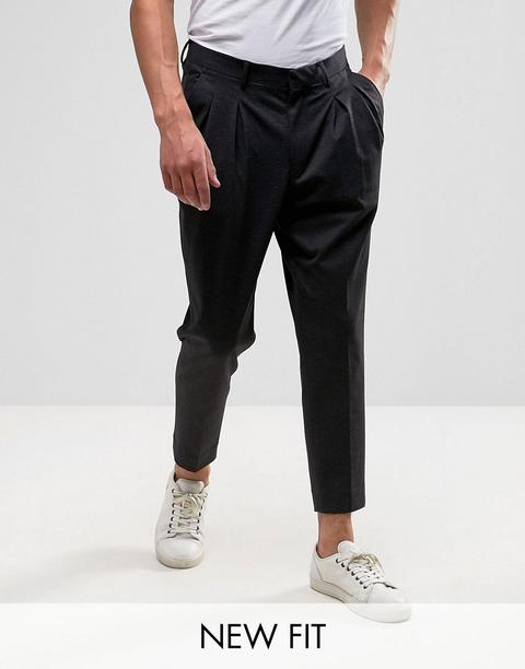 Asos - Pantaloni Eleganti Alla Caviglia Stretti In Fondo Con Pieghe Neri - Nero