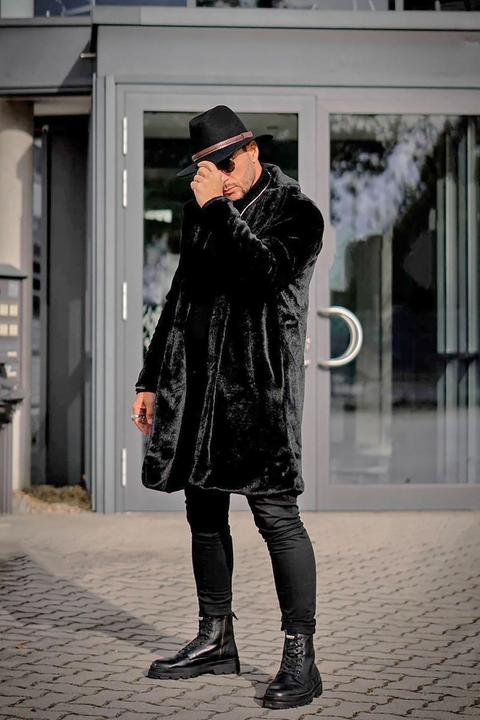 Cole Long Fur Coat - Black