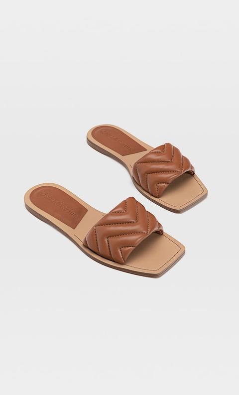 Stradivarius Sandales Plates Type Mules Matelassées Femme Cuir 37