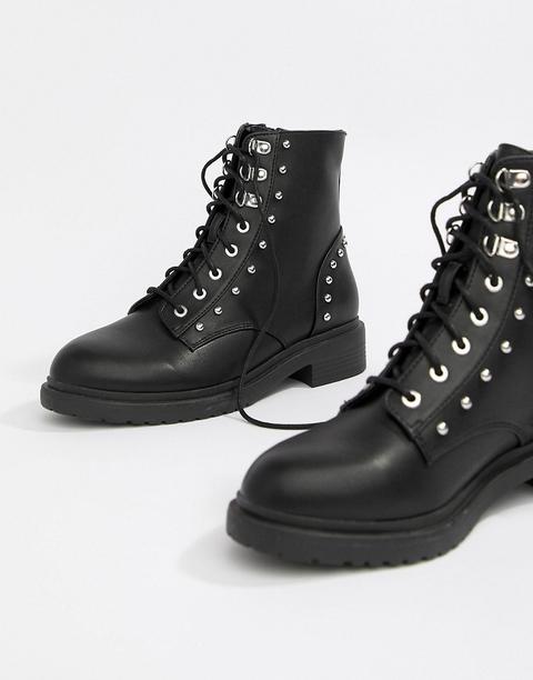 Botas Militares Negras Con Cordones Y Detalle De Tachuelas De Miss Selfridge