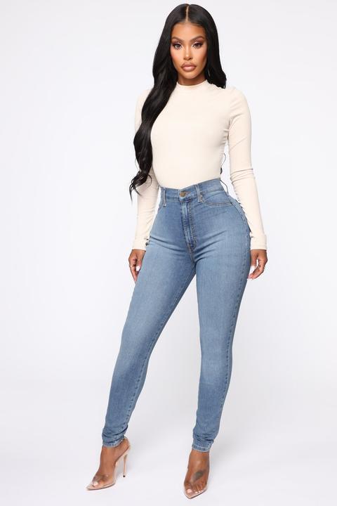 high rise light wash skinny jeans