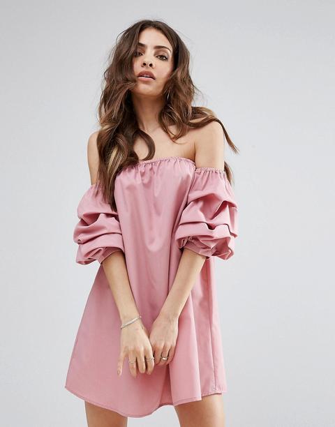 Prettylittlething - Vestito Casual Con Maniche Arricciate E Scollo Bardot - Rosa