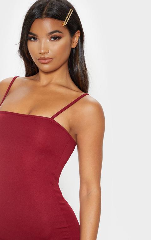 red straight neck bodycon dress