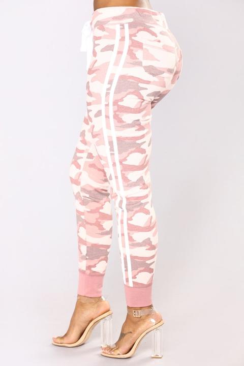 Camo Inside With Me Jogger - Pink