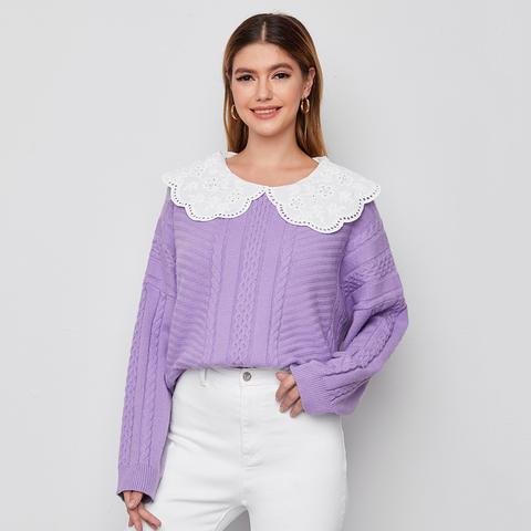 Pull En Tricot Mixte Avec Broderie Anglaise