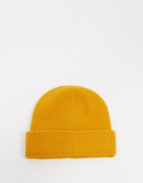 Monki Beanie In Yellow