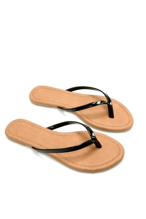 fashion nova flip flops