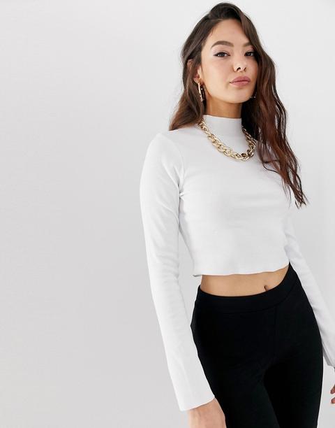 Asos Design - Top A Maniche Lunghe Corto A Coste Con Collo A Lupetto E Orlo Grezzo Bianco - Bianco