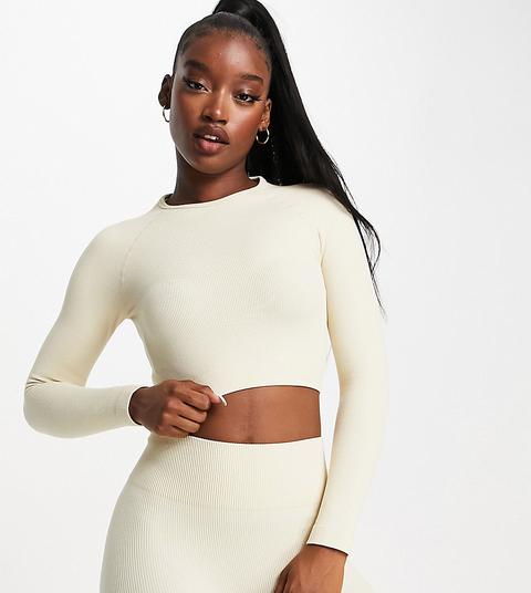 Hiit Seamless Rib Long Sleeve Crop In Ecru-white