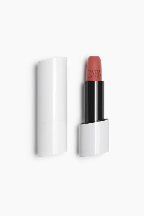 Ultimatte Matte Lipstick