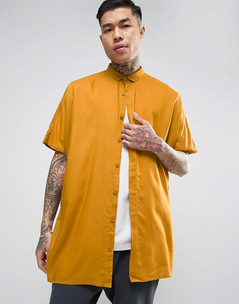 Camisa Extragrande De Viscosa Con Hombros Caídos En Color Mostaza De Asos