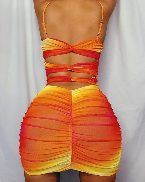 Vestido Ajustado Con Escote Fruncido En Color Degradado