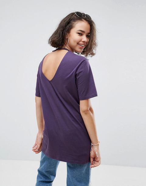 Asos - T-shirt Con Cut-out Sulla Schiena - Viola