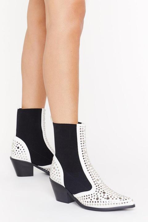 One Point Perspective Studded Chelsea Boots