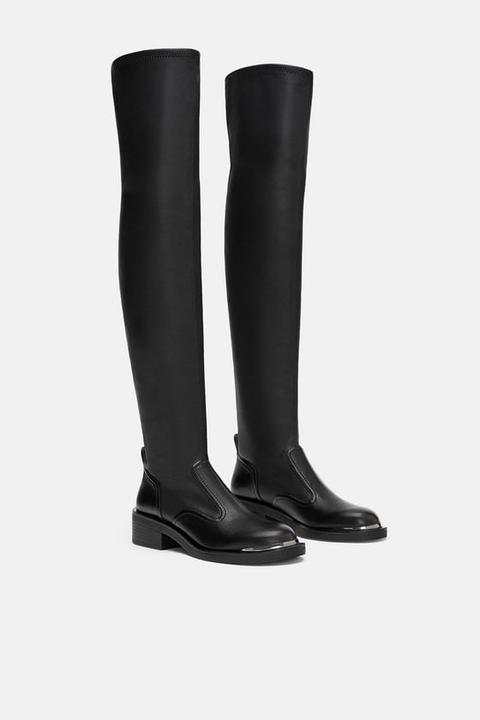 Flat Stretch Boots from Zara on 21 Buttons