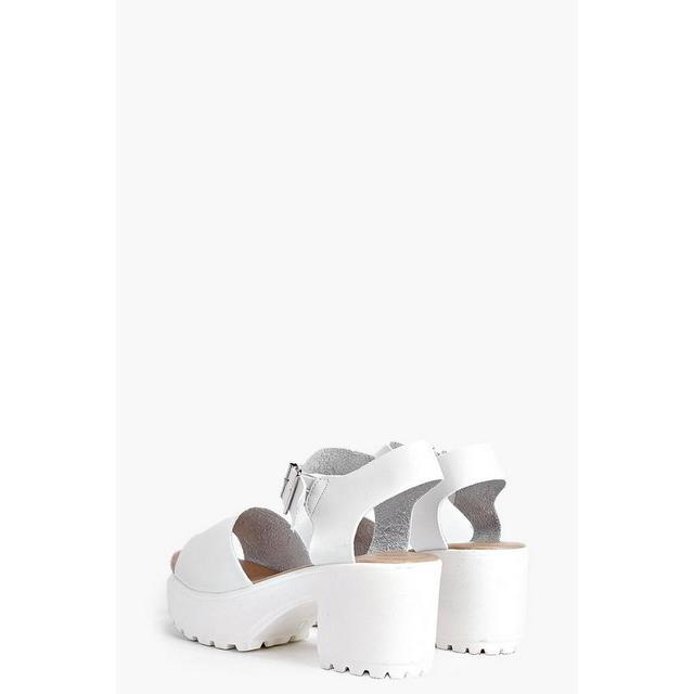 boohoo cleated sandals