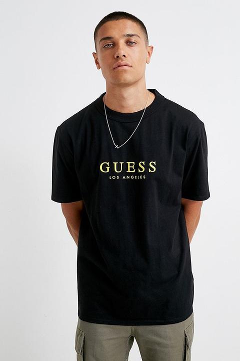 manual Month manipulate Guess Uo Exclusive La Logo Black T-shirt - Black S At Urban Outfitters from Urban  Outfitters on 21 Buttons