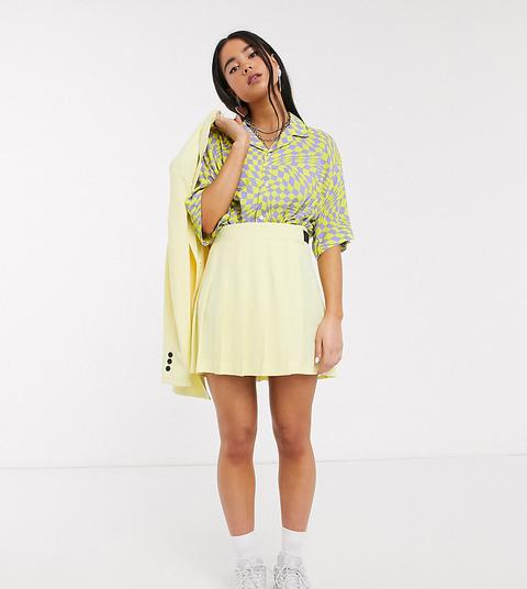 Collusion Pleated Skirt In Yellow