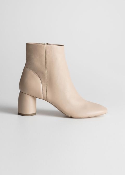 Cylinder Heel Ankle Boots