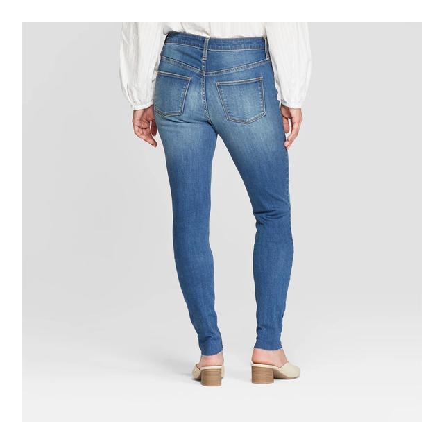 Women's High-rise Destructed Jeggings 