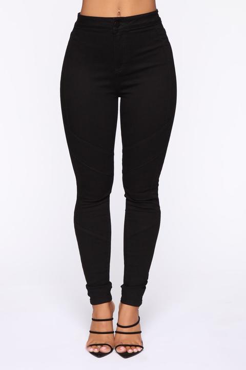 Leavin You Skinny Jeans - Black