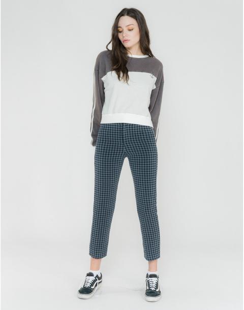 Pantalón De Cuadros Cropped Con Bolsillos Negro