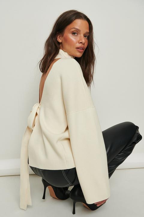 Na-kd Trend Open Back Knitted High Neck Sweater - Offwhite