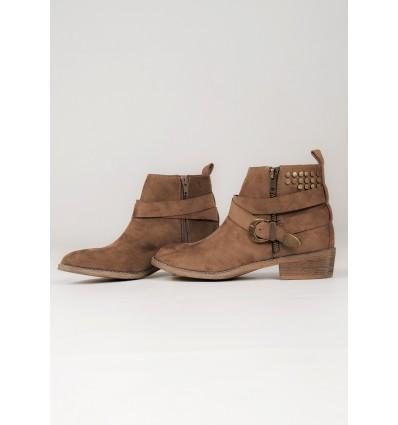 Botines Tachuelas Camel