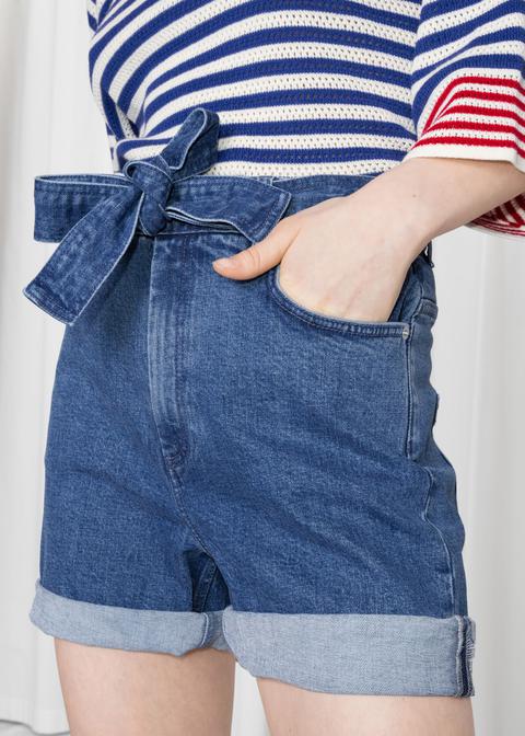 belted jean shorts