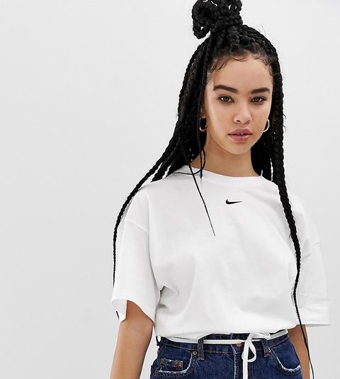 Nike - T-shirt Boyfriend Bianca Con Logo Piccolo - Bianco