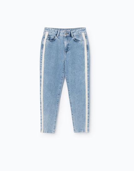 Mom Jeans Raya Lateral