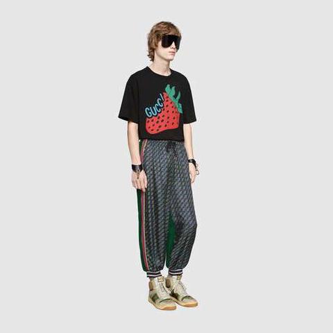 Gucci strawberry online pajamas