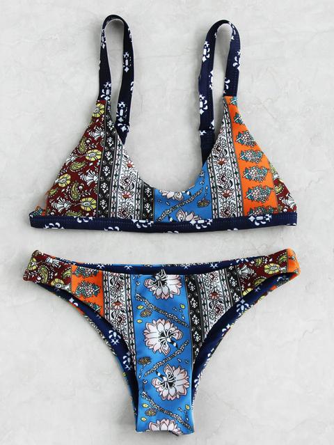 Set Bikini En Triángulo Con Estampado