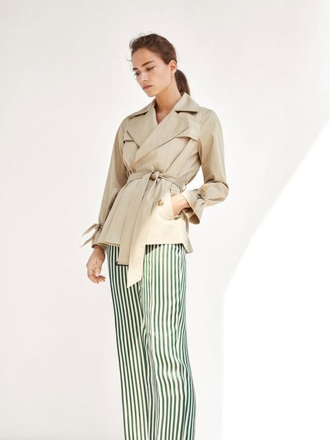 Gabardina Detalle Lazos