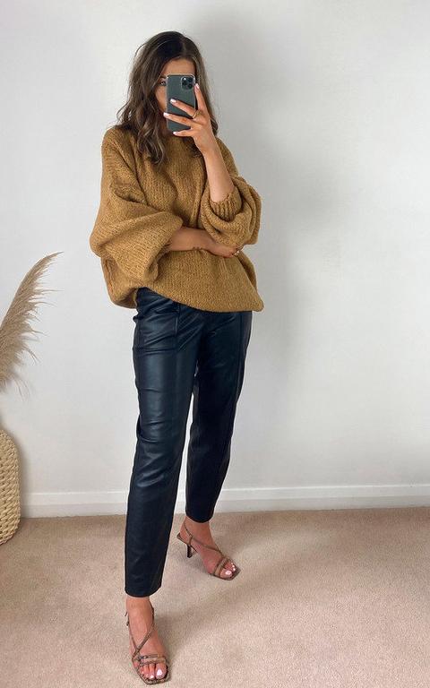 Freja Oversized Knitted Jumper In Camel