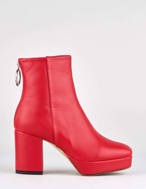 red ring boots