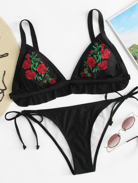 Set Di Bikini Con Ricamo Di Fiore