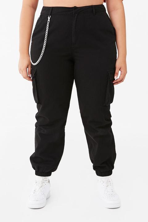 joggers with chain