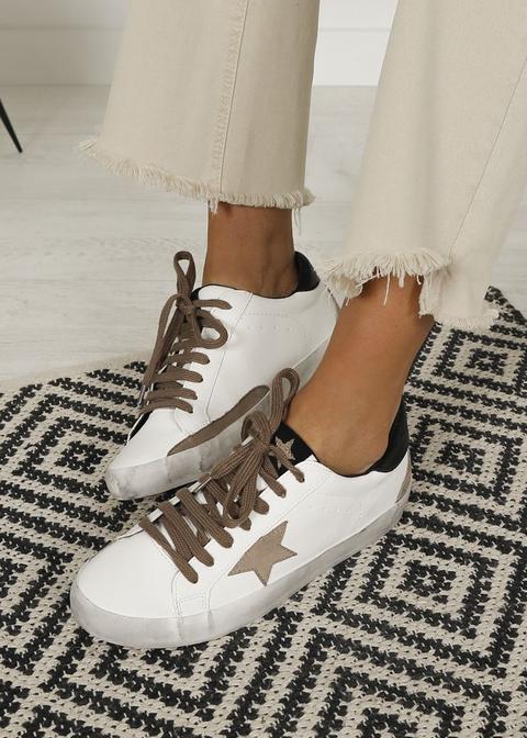 zapatilla blanca