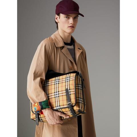 Burberry discount messenger hat