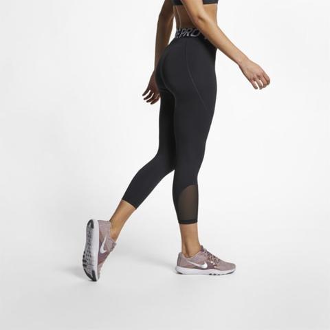 Nike Pro Leggings Cortos - Mujer - Negro from Nike on 21 Buttons