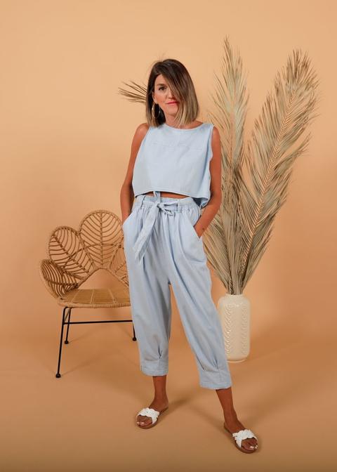 Conjunto Crop Eyelets Con Pantalon Estilo Loose