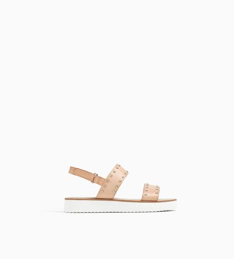 Sandalia Tachas