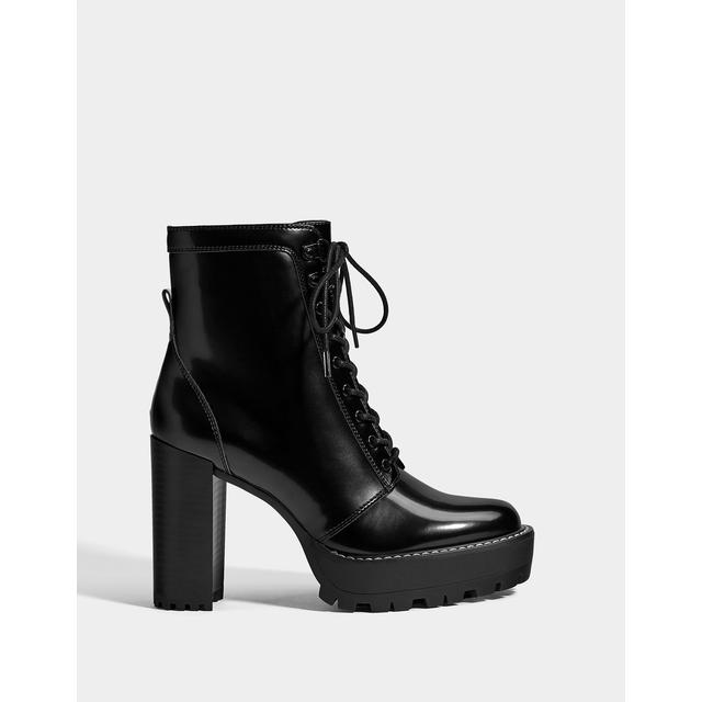 plateau boots bershka