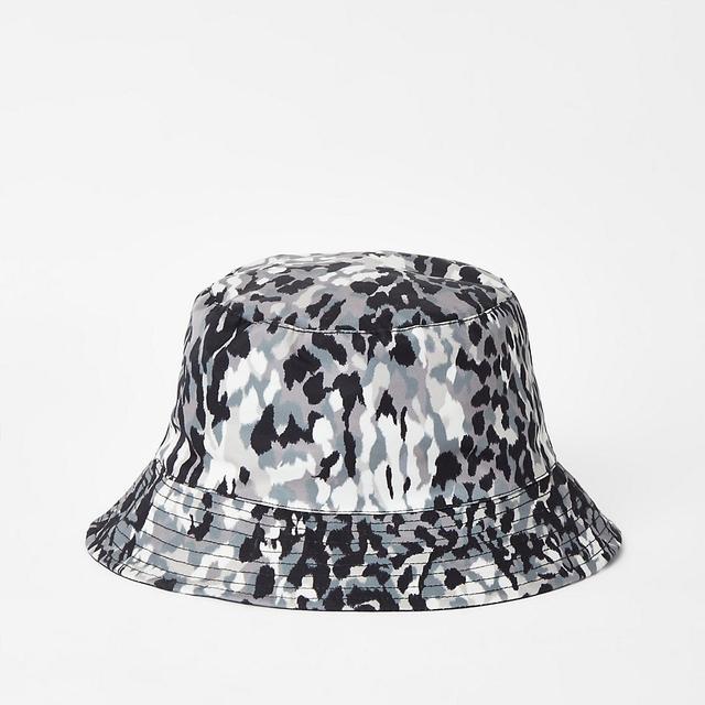 bucket hat river island