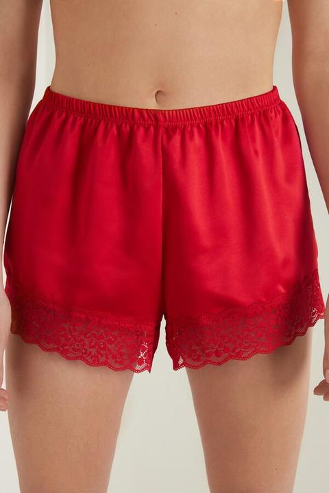 Short En Dentelle Et Satin