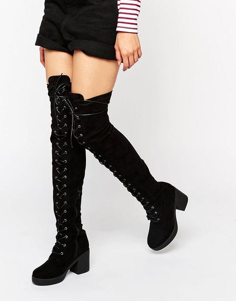 Botas Gruesas De Caña Alta Con Cordones De Truffle