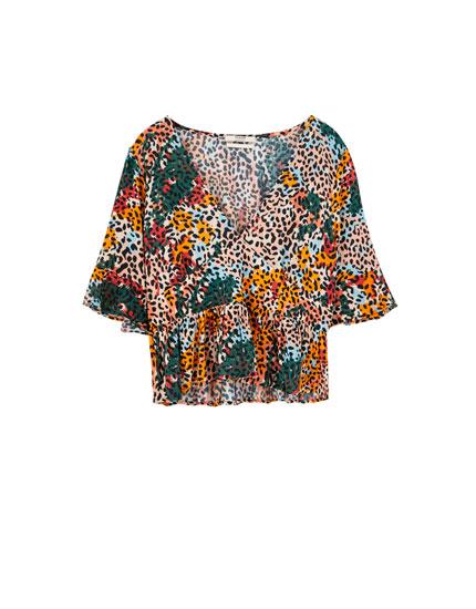 Blusa Estampada Manchas Volantes