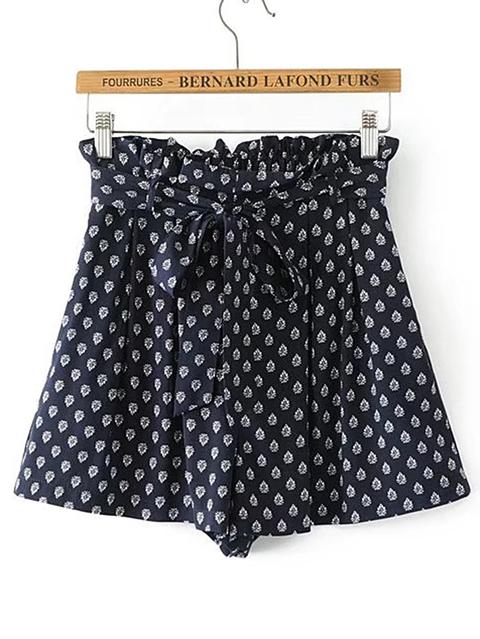 Short Con Estampado Y Cordón