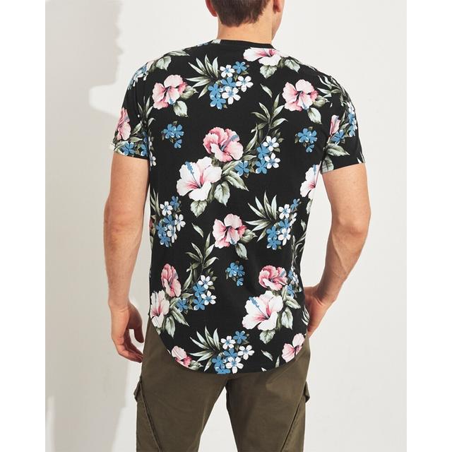 Floral Curved Hem T-shirt from Hollister on 21 Buttons